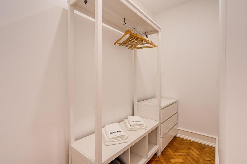 Home Out Rooms & Apartments - Oda