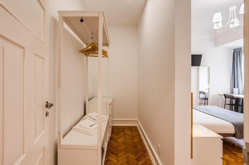 Home Out Rooms & Apartments - Oda