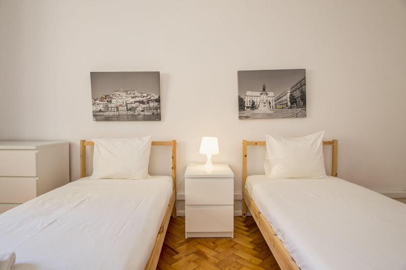 Home Out Rooms & Apartments - Oda