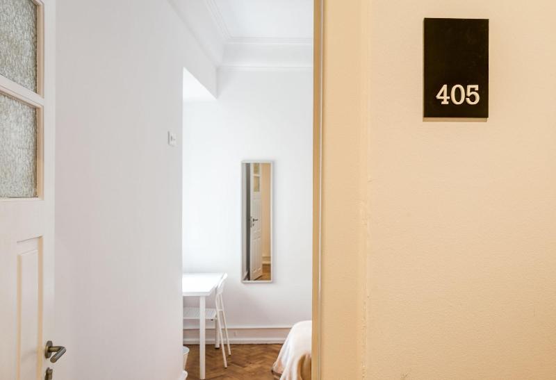 Home Out Rooms & Apartments - Oda