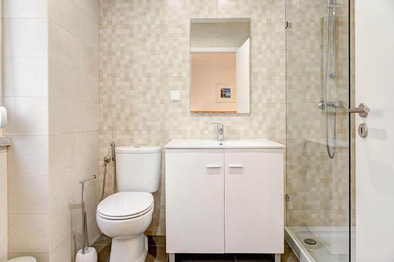 Home Out Rooms & Apartments - Oda