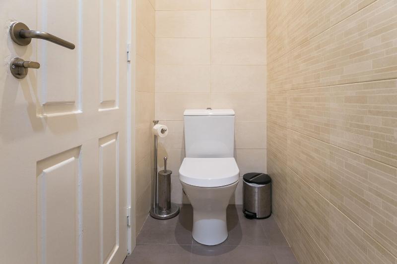 Home Out Rooms & Apartments - Oda