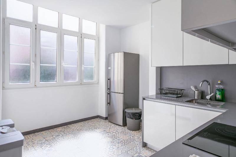 Home Out Rooms & Apartments - Oda