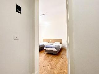 Home Out Rooms & Apartments fotoÄŸrafÄ±