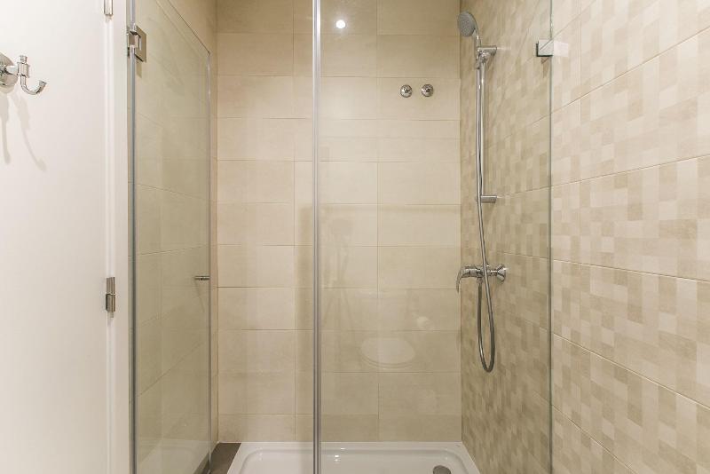 Home Out Rooms & Apartments - Oda
