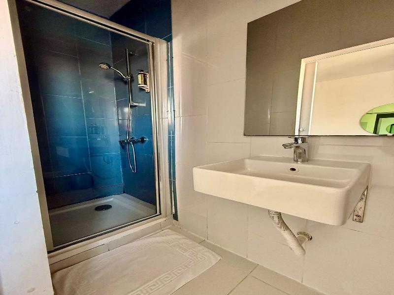 The Color Suites & Rooms - Oda