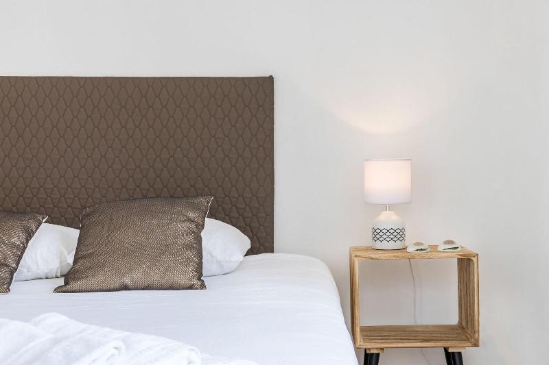 The Color Suites & Rooms - Oda