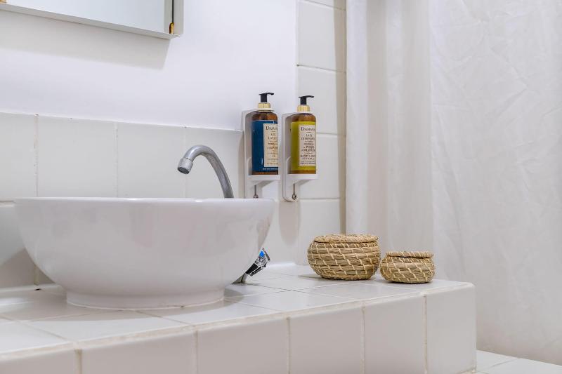 The Color Suites & Rooms - Oda