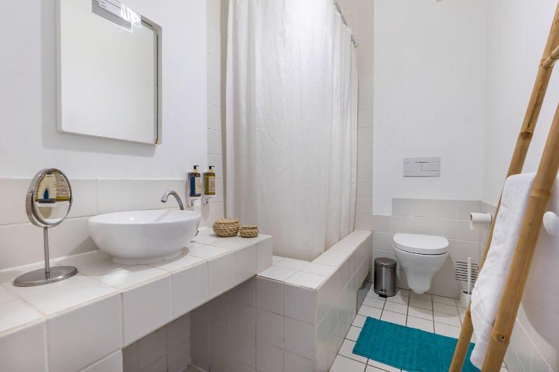 The Color Suites & Rooms - Oda