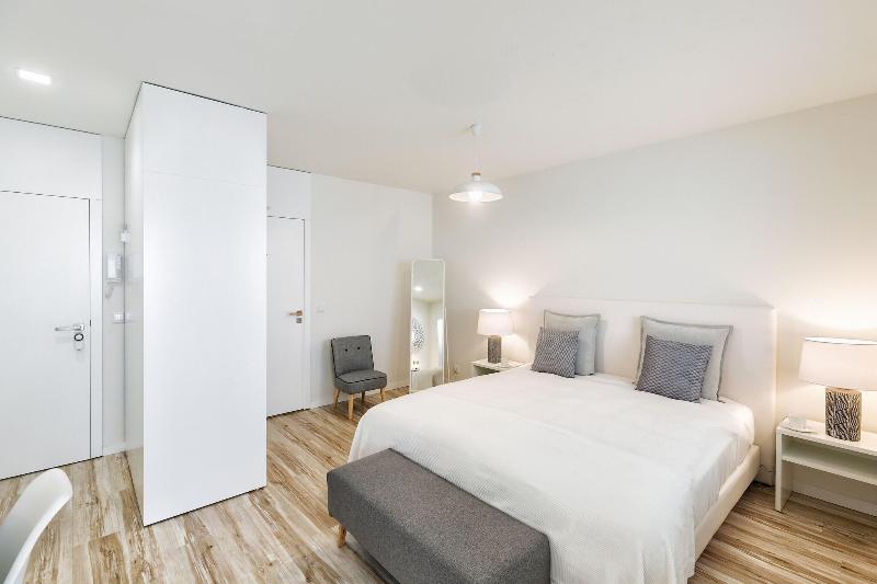 JR Studios & Suites (Riu's) - Oda