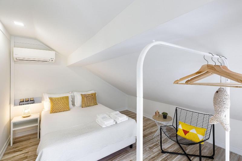 JR Studios & Suites (Riu's) - Oda