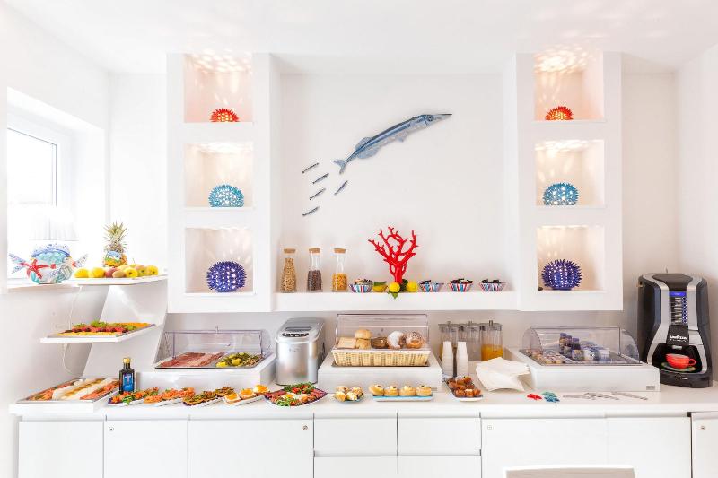 Sersale Suites - Restoran