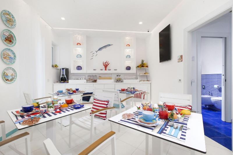 Sersale Suites - Restoran
