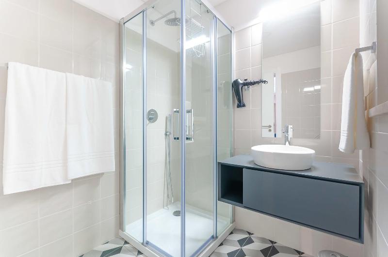 NLC Rooms & Suites - Oda