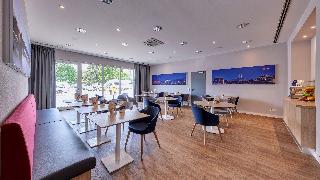 Holiday Inn Express Cologne Muelheim fotoÄŸrafÄ±