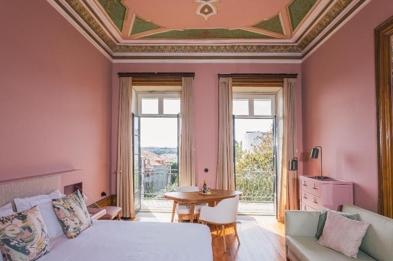 Menina Colina Guesthouse - Oda