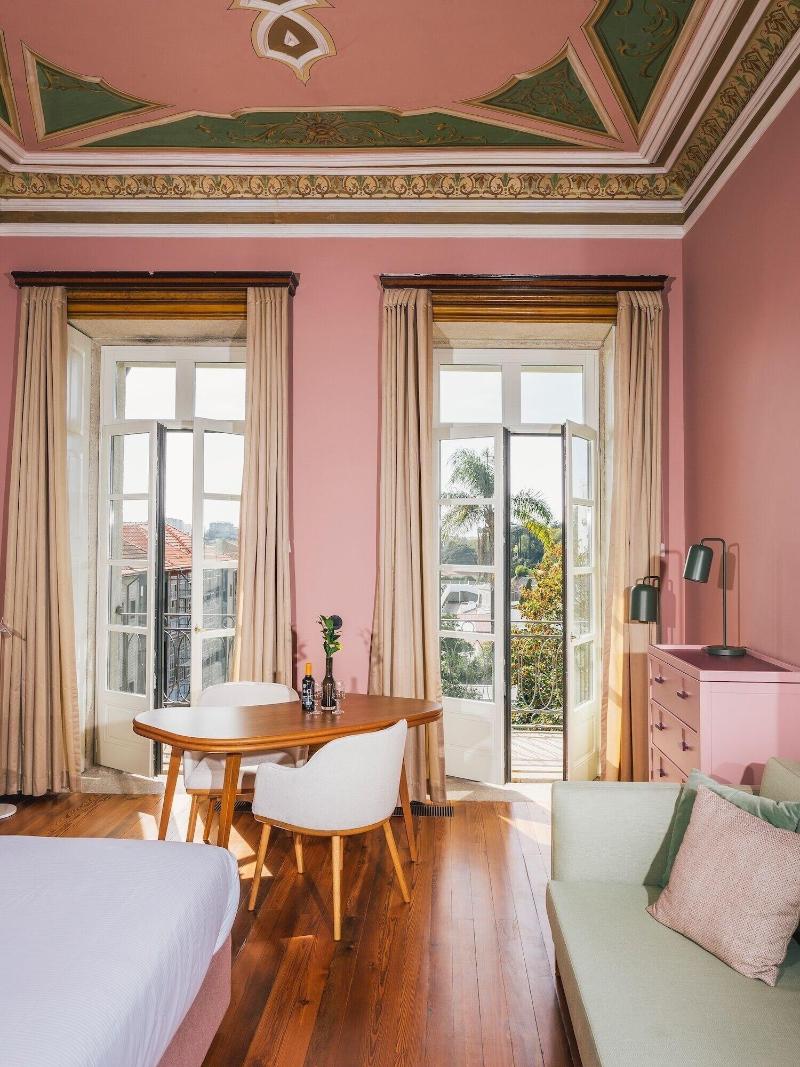 Menina Colina Guesthouse - Oda