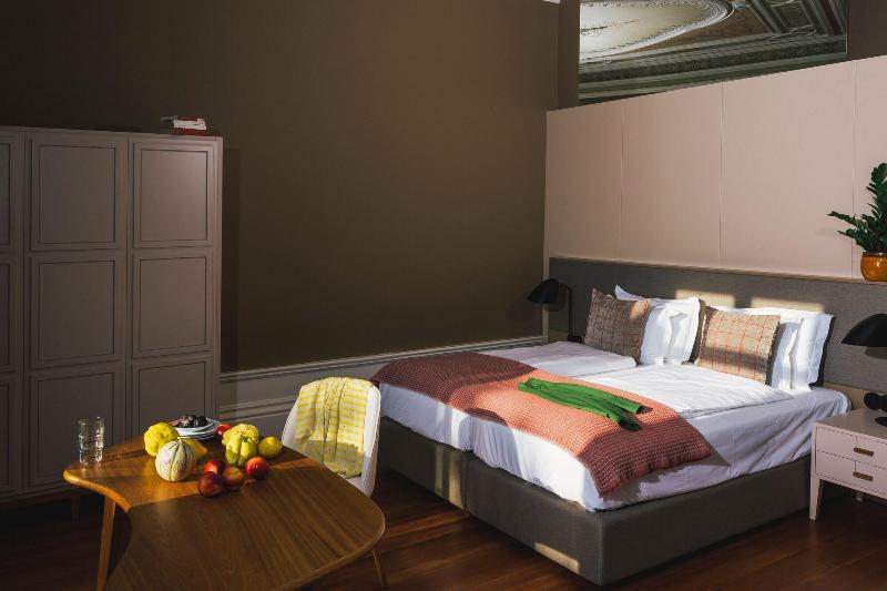 Menina Colina Guesthouse - Oda