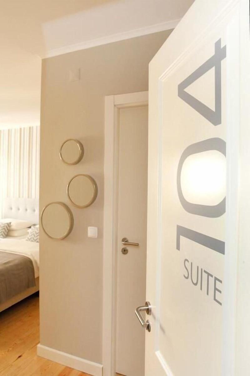 Flores Guest House - Lobi