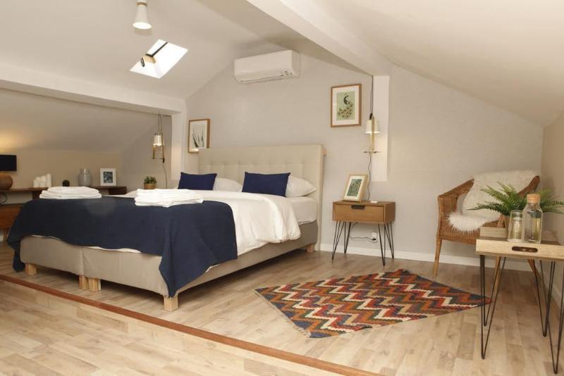 Flores Guest House - Oda