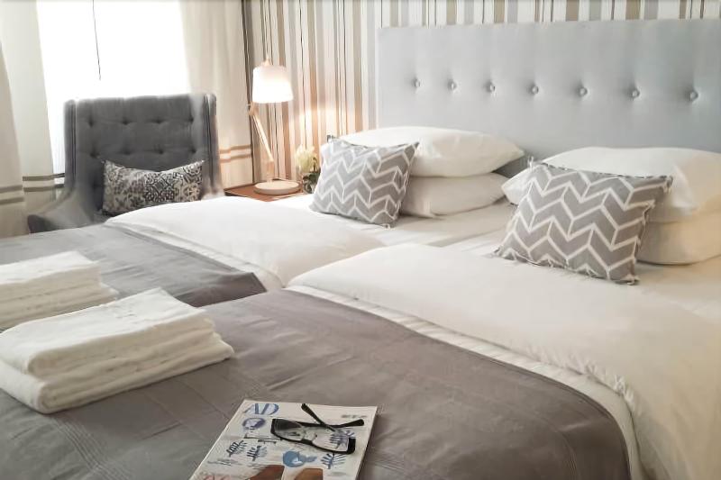 Flores Guest House - Oda