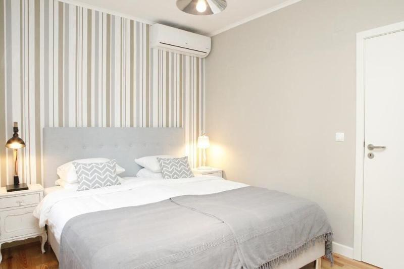 Flores Guest House - Oda