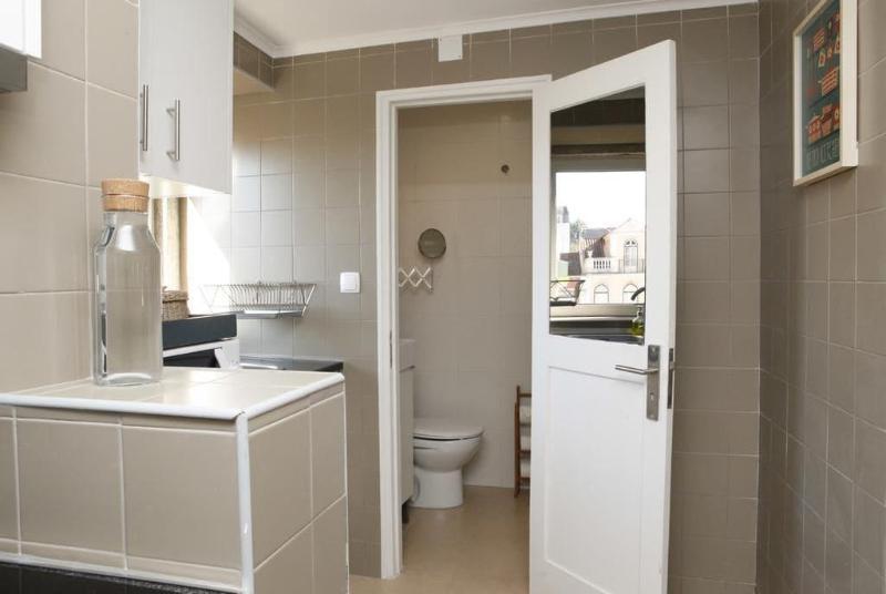 Flores Guest House - Oda