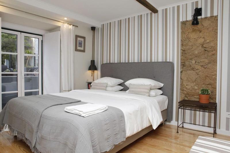 Flores Guest House - Oda