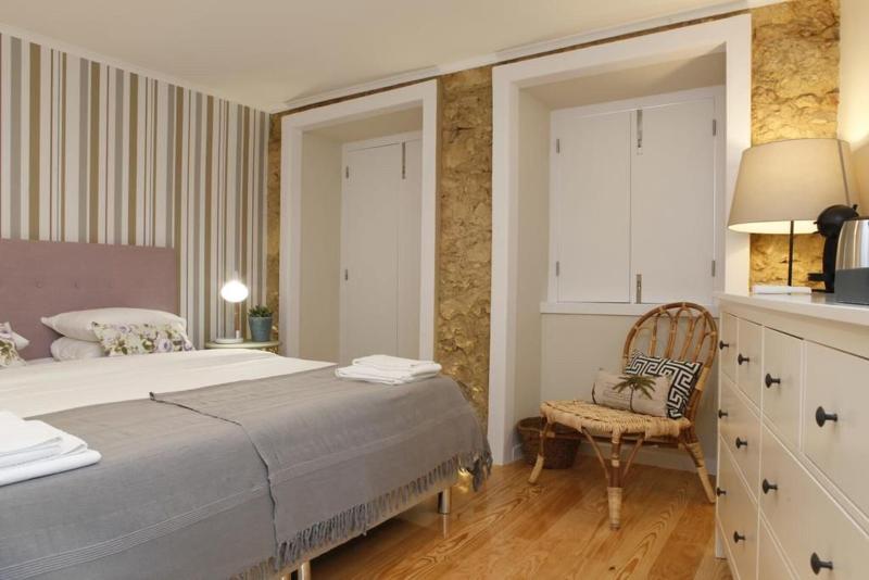 Flores Guest House - Oda