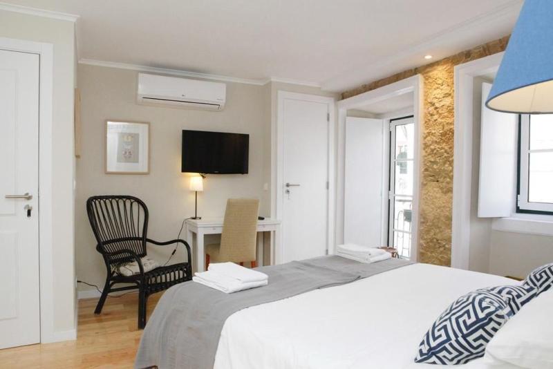 Flores Guest House - Oda
