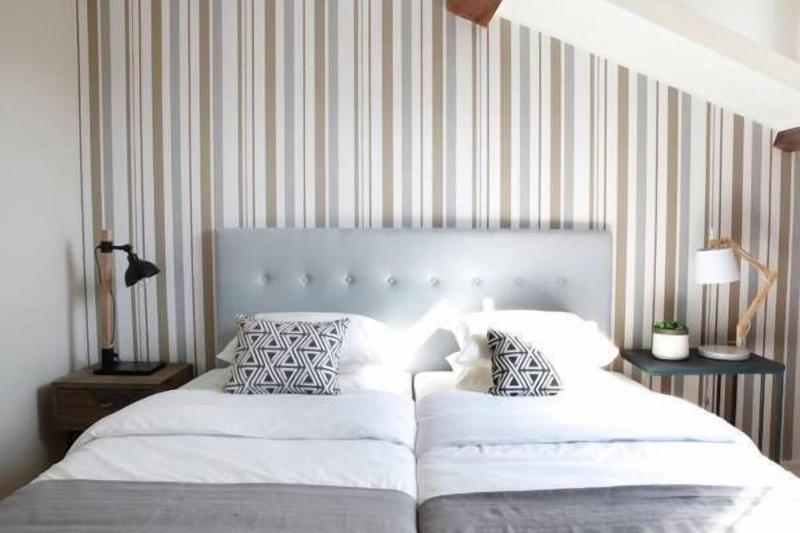 Flores Guest House - Oda