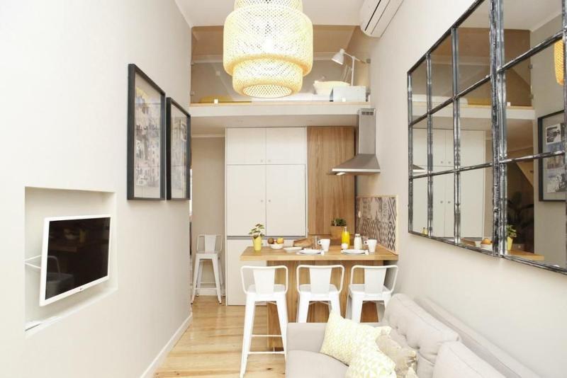 Flores Guest House - Oda