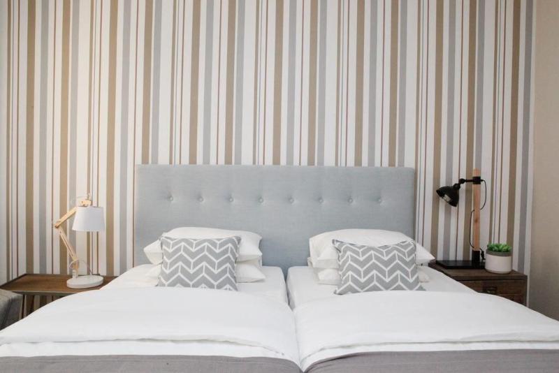 Flores Guest House - Oda