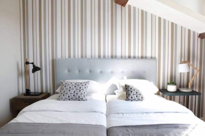 Flores Guest House - Oda