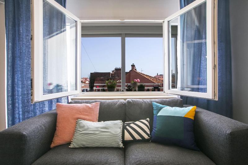 The Harmony Rooms Split - Genel
