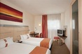 Holiday Inn Express Madrid-Alcorcon oda fotoğrafı