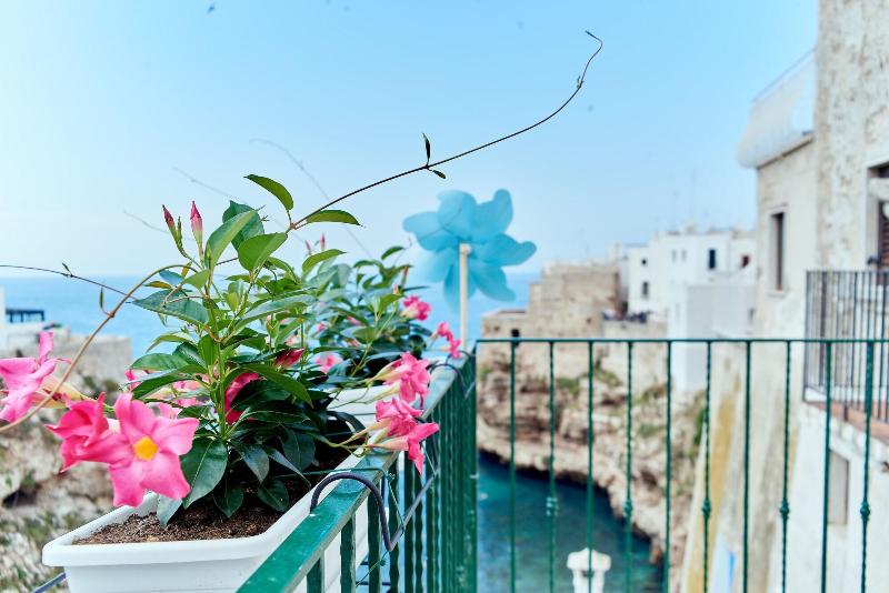 POSEA - Polignano Sea Suites - Genel