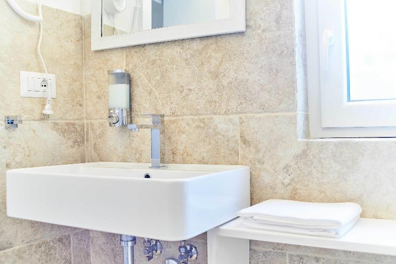 POSEA - Polignano Sea Suites - Oda