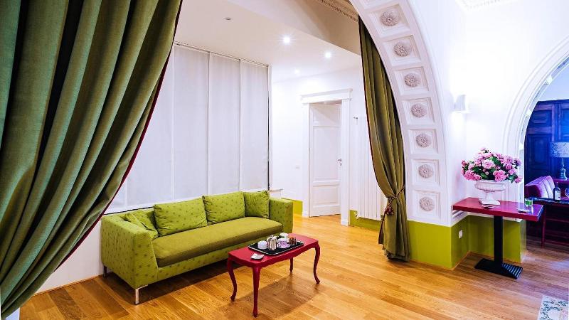 Donna Giulia, Luxury House- Mini Hotel - Oda