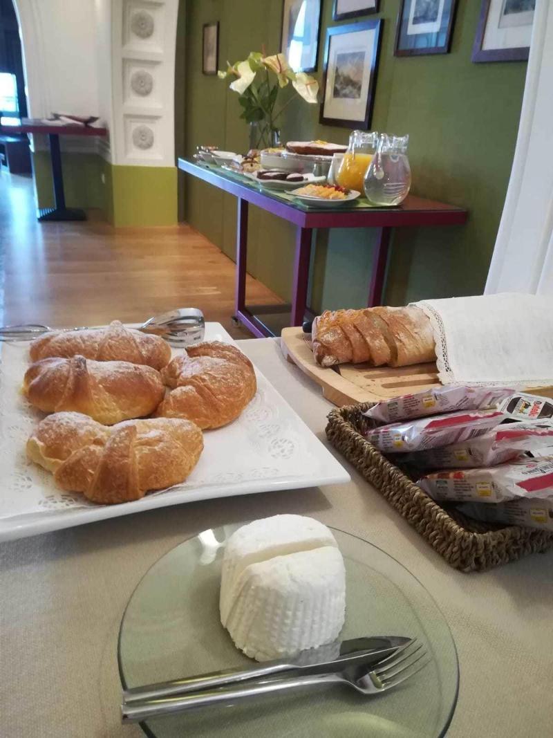 Donna Giulia, Luxury House- Mini Hotel - Restoran