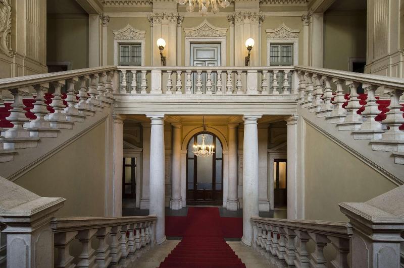 Centro Paolo Vi - Lobi