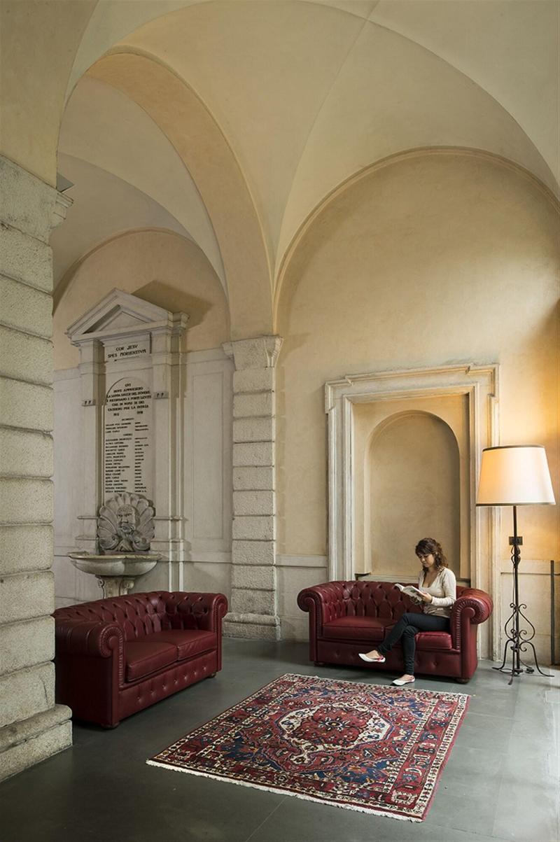Centro Paolo Vi - Lobi