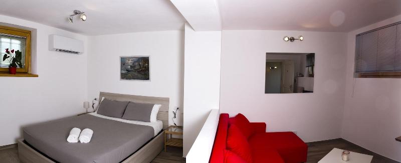 Andirivieni Bellagio Guest House - Oda