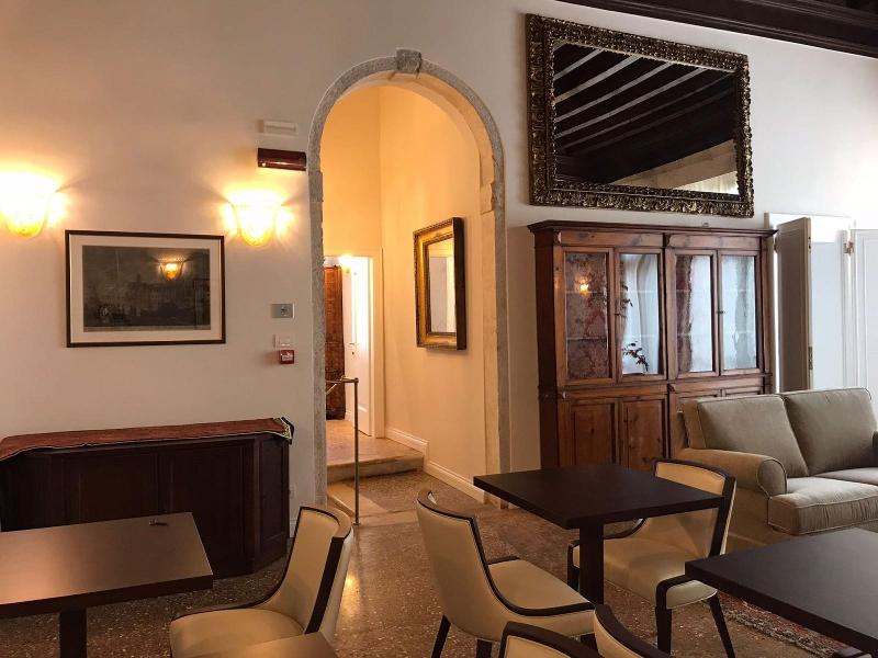 Suites Alla Maddalena - Lobi