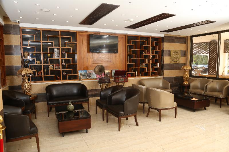 Grape Village Hotel - Lobi