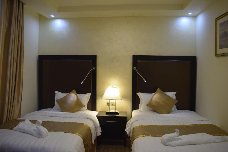 Al Jamal Hotel - Oda
