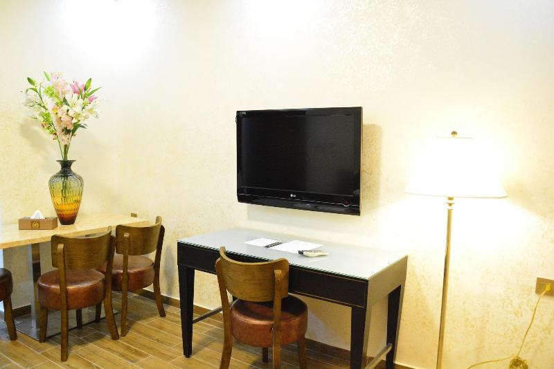 Al Jamal Hotel - Oda