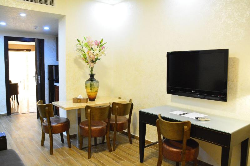 Al Jamal Hotel - Oda