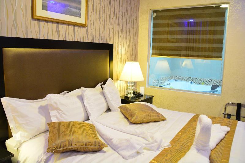 Al Jamal Hotel - Oda