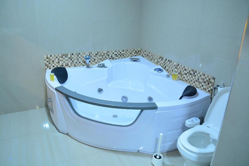 Al Jamal Hotel - Oda